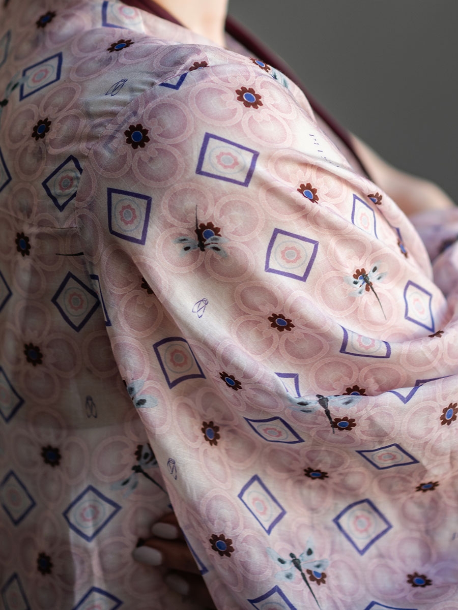 IVY Kaftan Pastel Pink Tiles